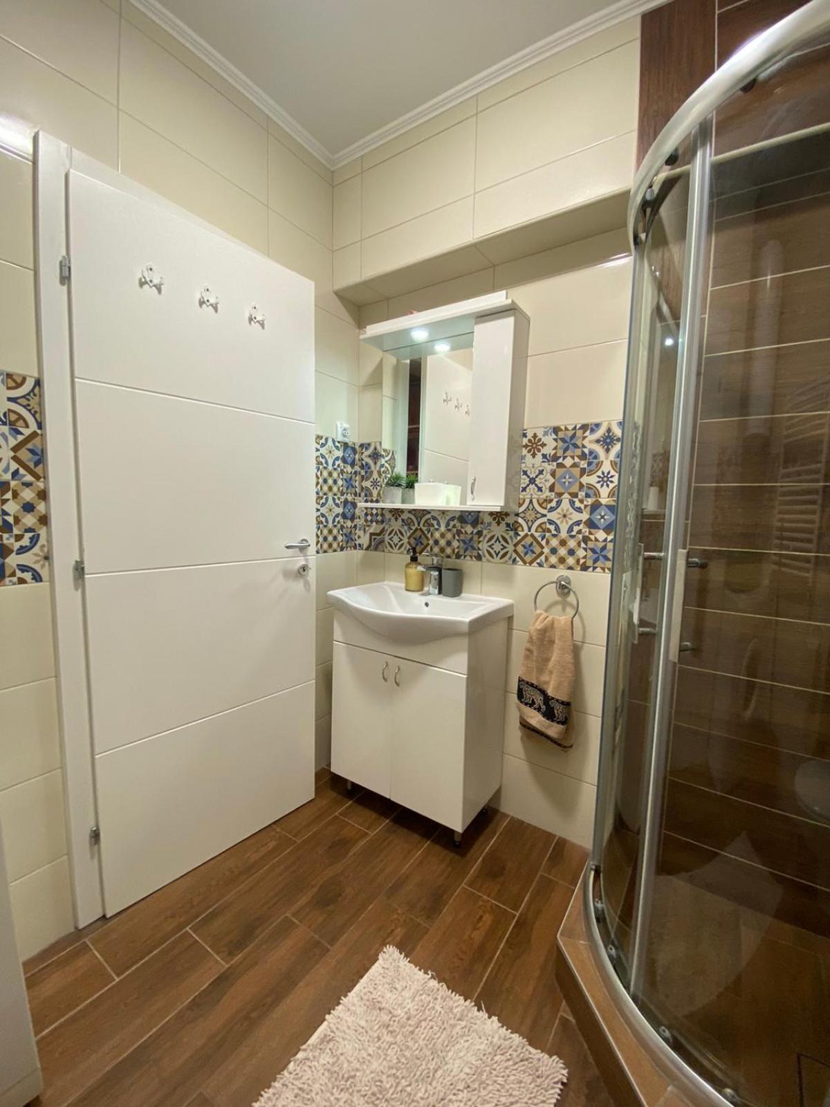 Apartman_Krstic_1 수보티차 외부 사진